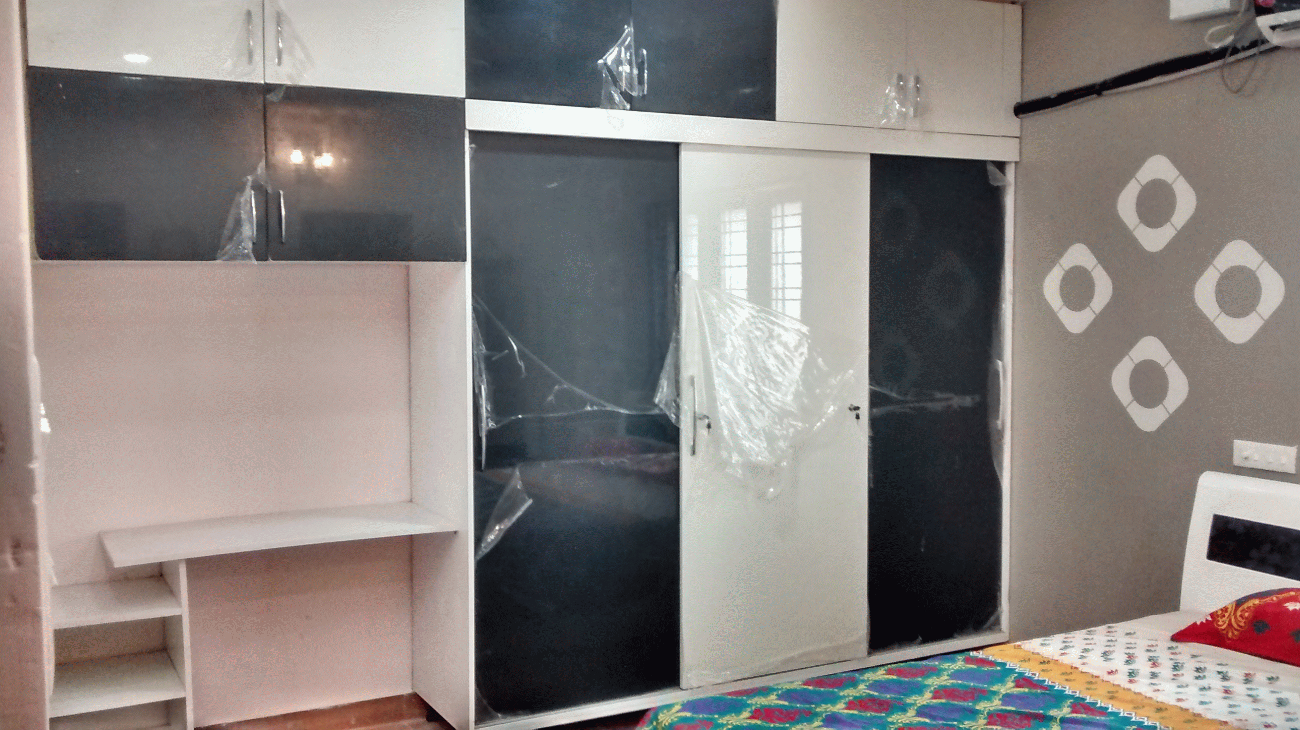 Akarsha Home N Office Interiors